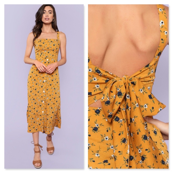 Rouge! Dresses & Skirts - Front Buttons Back Tie Detailed Floral Midi Dress